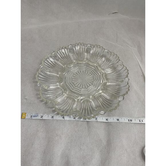 Deviled Egg Oyster Platter vintage 10x10x1 - Picture 3 of 8